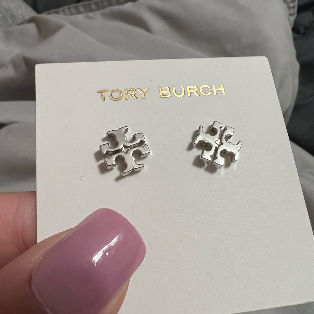 BRAND NEW - Silver Tory Burch Studs - Picture 3 of 4